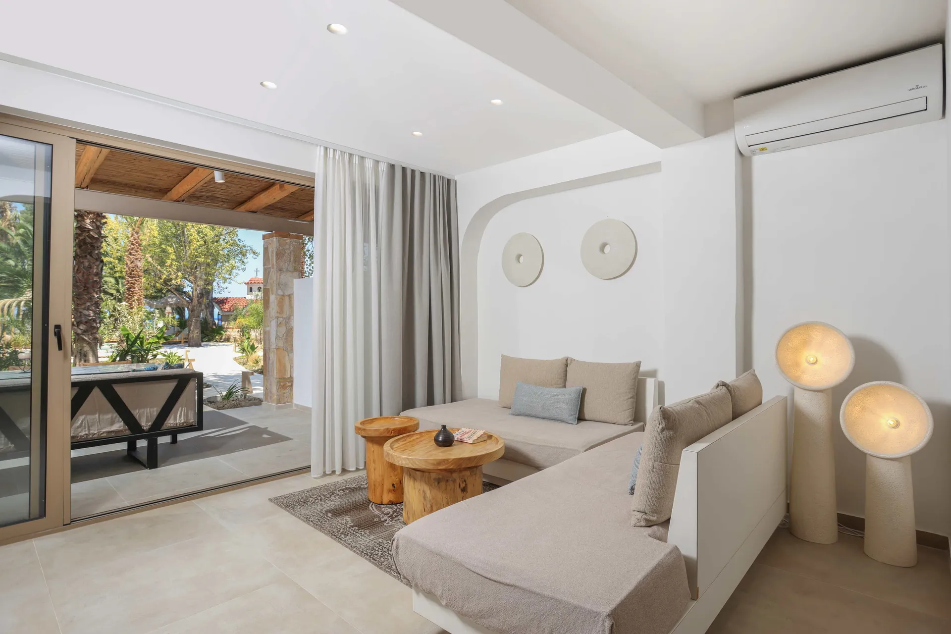 Nusa Suites & Villas-Executive 1 Bedroom Suite Pool View